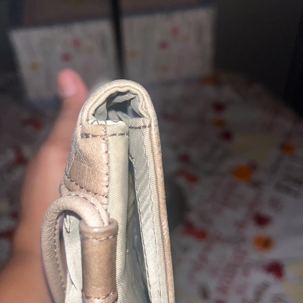 GUC Hobo crossbody - Picture 5 of 14